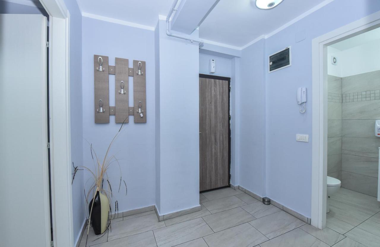 Residenza Di Carbasinni Бухарест Екстер'єр фото